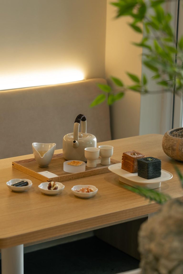 473129546 122158597208313980 358501663706017861 n 768x1151