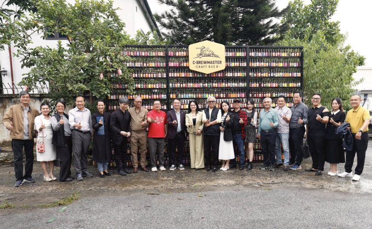 574490410 1415146923950917 637043848721398273 n 768x472